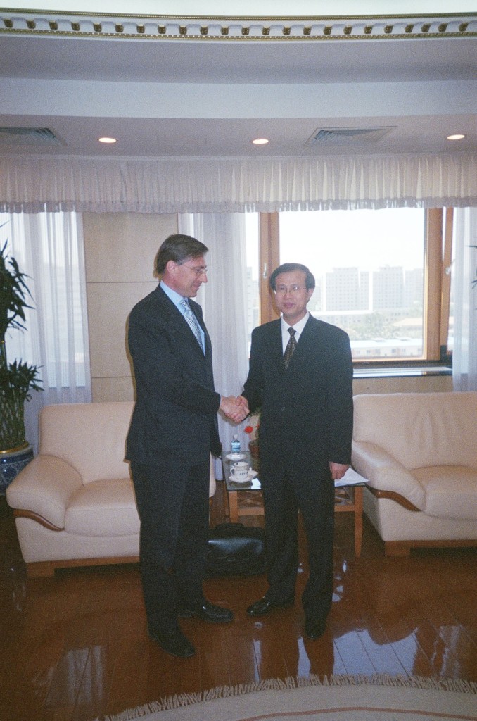 ViceMinister Fu Ziying together Massimo Donda